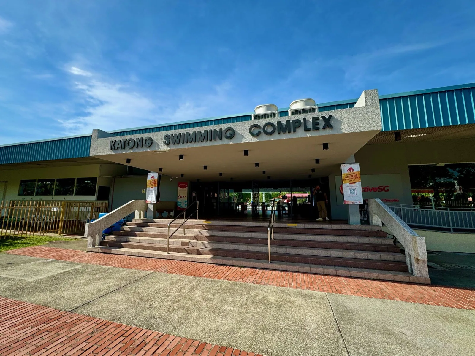 Katong Swimming Complex pool