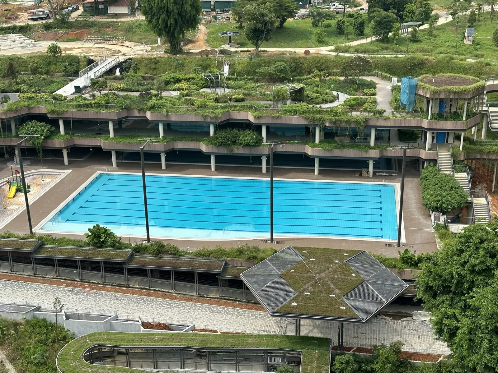 Bukit Canberra ActiveSG pool